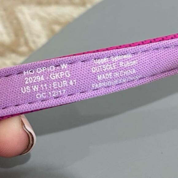 Olukai Ho’opio Flip Flop Sandals NWT - Picture 8 of 9